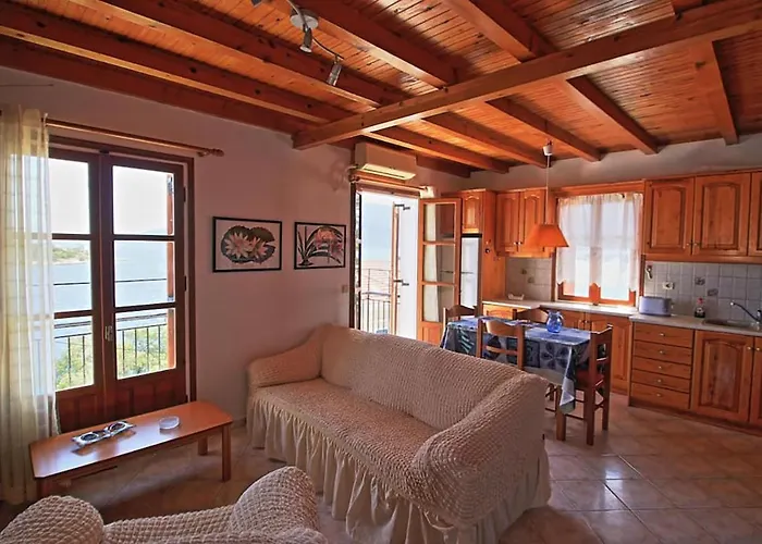 Sonia's In Fiscardo Waterfront * Fiskardo