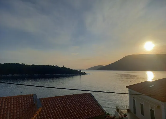 Sonia's In Fiscardo Waterfront Appartamento